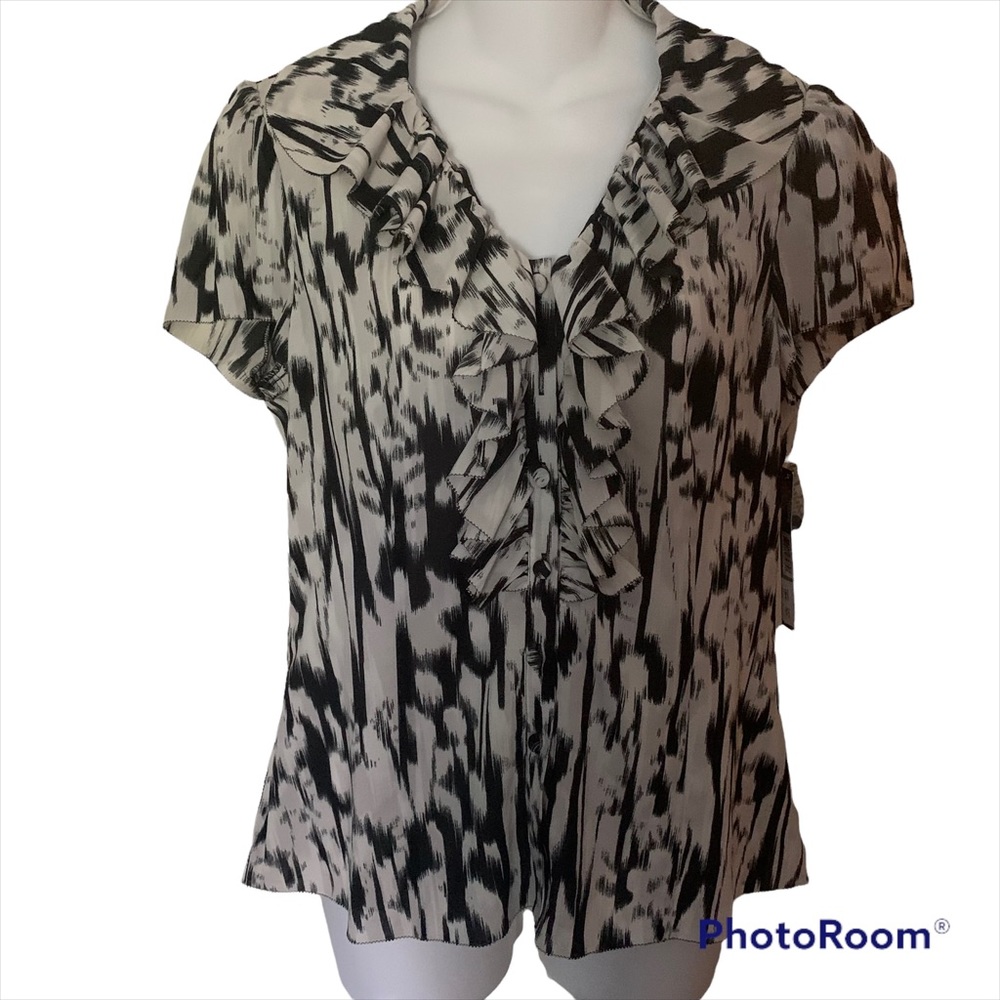 Tahari ASL  Short Sleeve Blouse Ruffle Collar Size 8 NWT $128